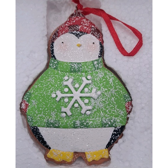 Fun & Frolic Penguin Cookie Ornament 2008 DEMDACO Christmas Holiday Decor - NEW - Picture 4 of 6